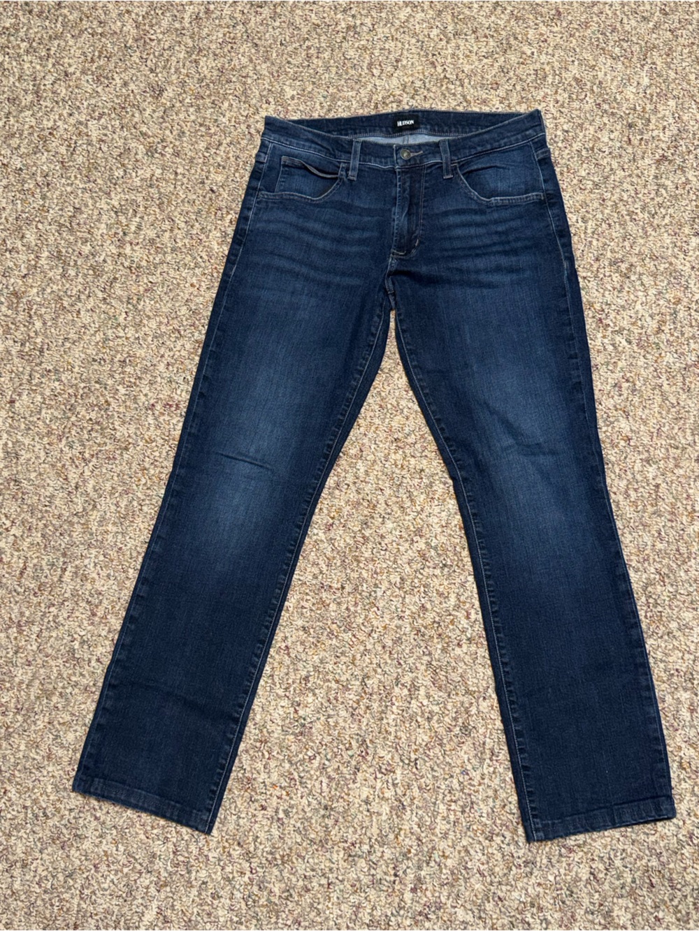 Men's size 32 Hudson Jeans Dark Indigo straight leg Jeans Byron Calix